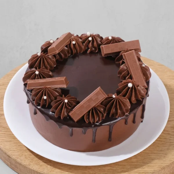 Kitkat Chocolate Cake