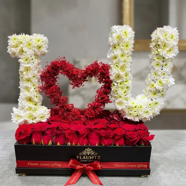I love You with Mix Flowers In Box